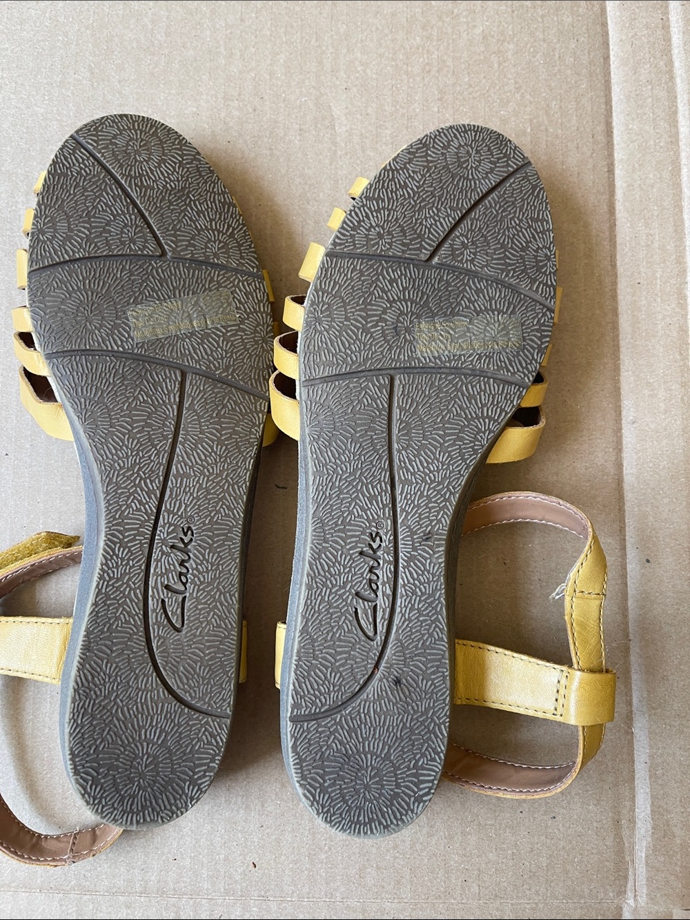 Clarks Yellow Woven Leather Ankle-Strap Sandals - Picture 5 of 6